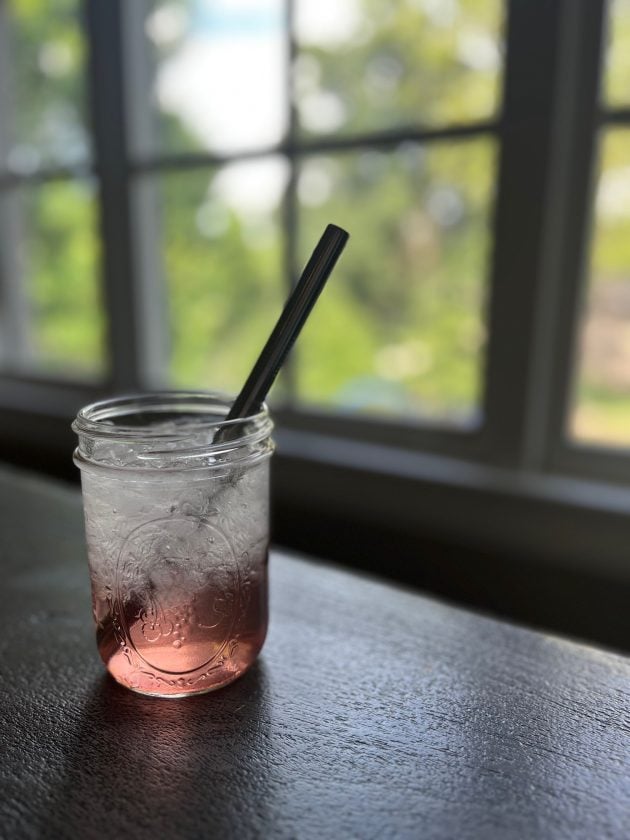 sparkling strawberry lemonade in a glass